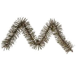 Vickerman Artificial Unlit Christmas Garland (06425)