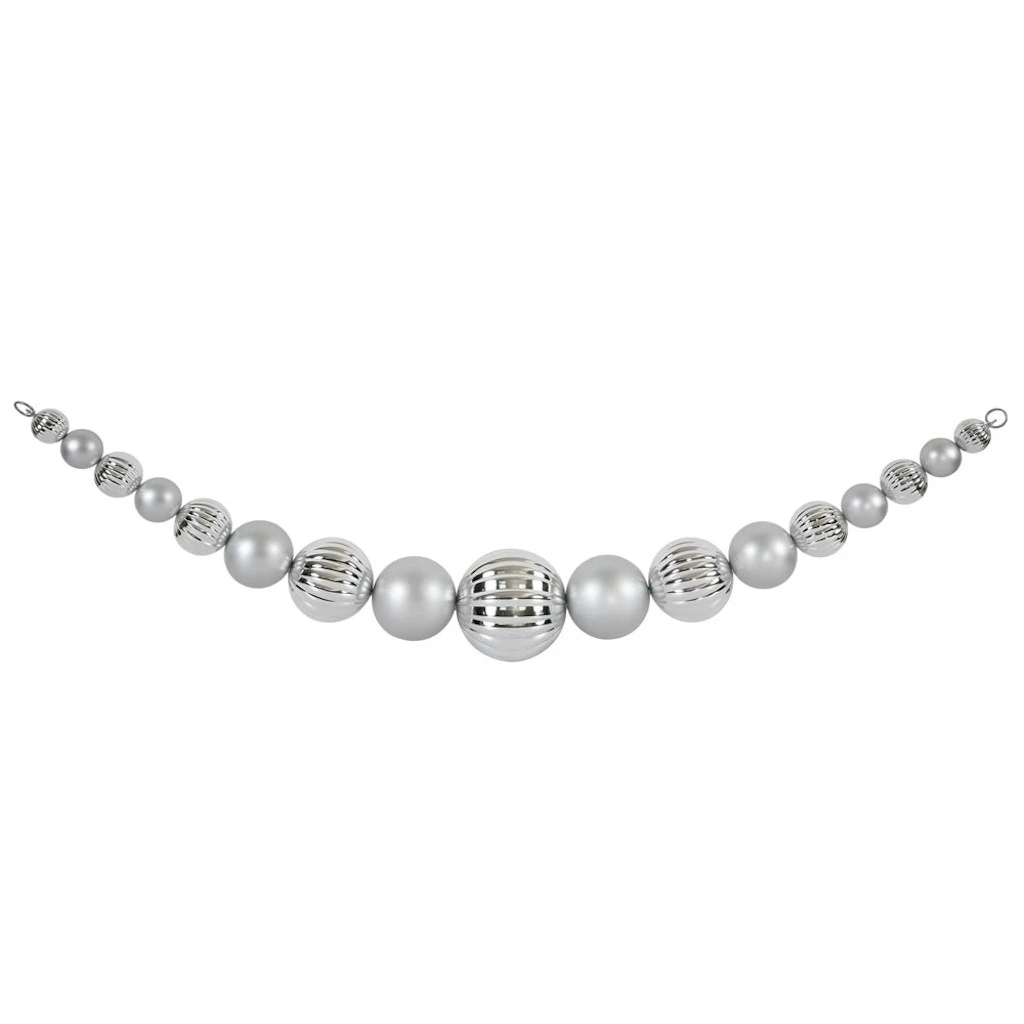 Vickerman Christmas Garland Ornament (346303) 1 Vickerman Christmas Garland Ornament (346303)