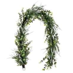 Vickerman Artificial Unlit Christmas Garland (717387)